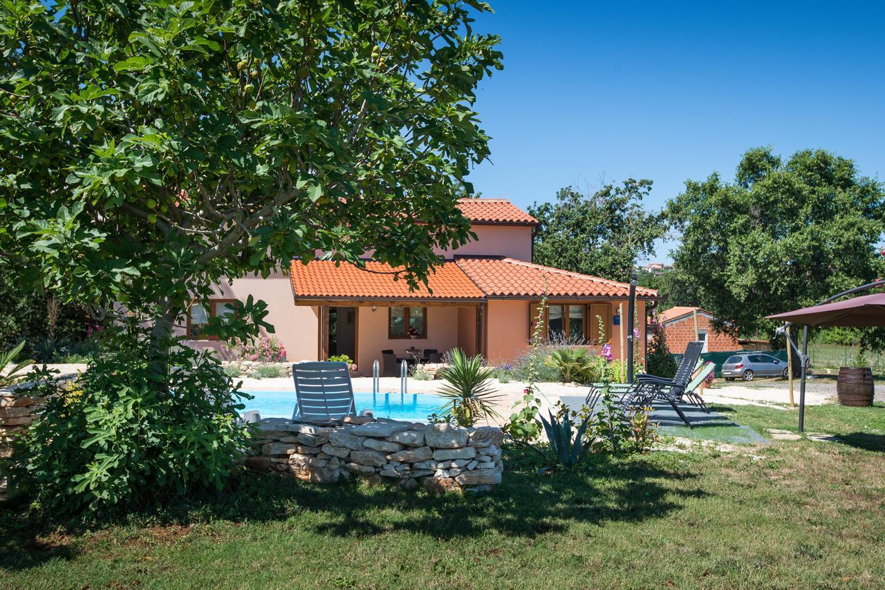 Beautiful Villa Palera With Private Pool Near Pula Ližnjan エクステリア 写真